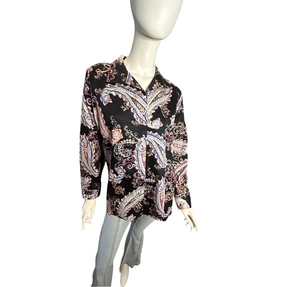 Chico’s No-Iron Sateen Paisley Wing-Collar Shirt Size Chicos 2/U.S. 12/14 - Picture 5 of 14